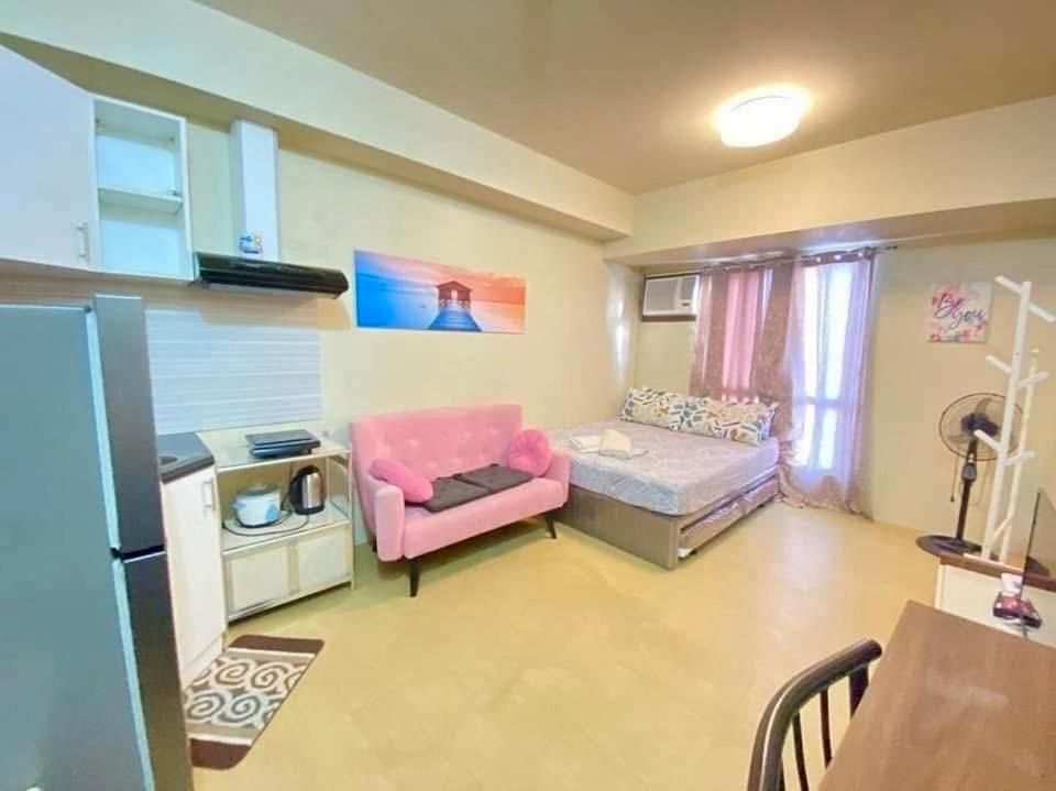 Studio Apartment with Queen Bed