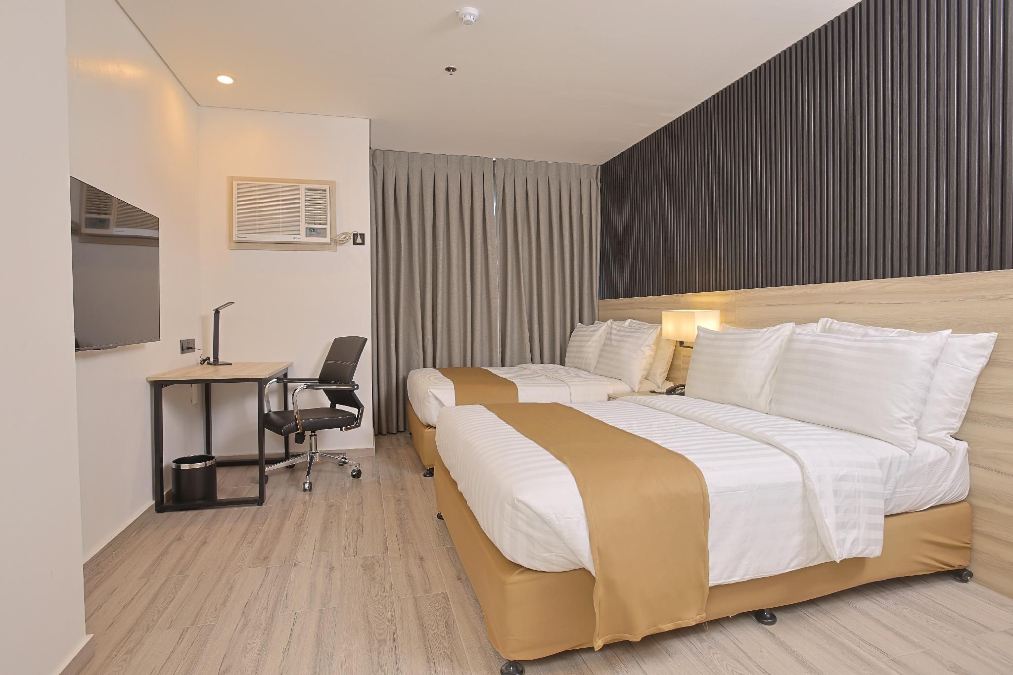 Hamersons Hotel CDO Deluxe Double 2