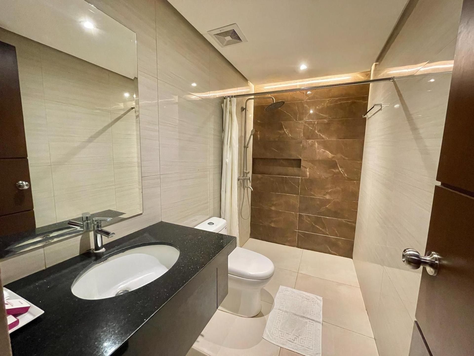 The VIP Hotel Cagayan De Oro Triple Deluxe 3