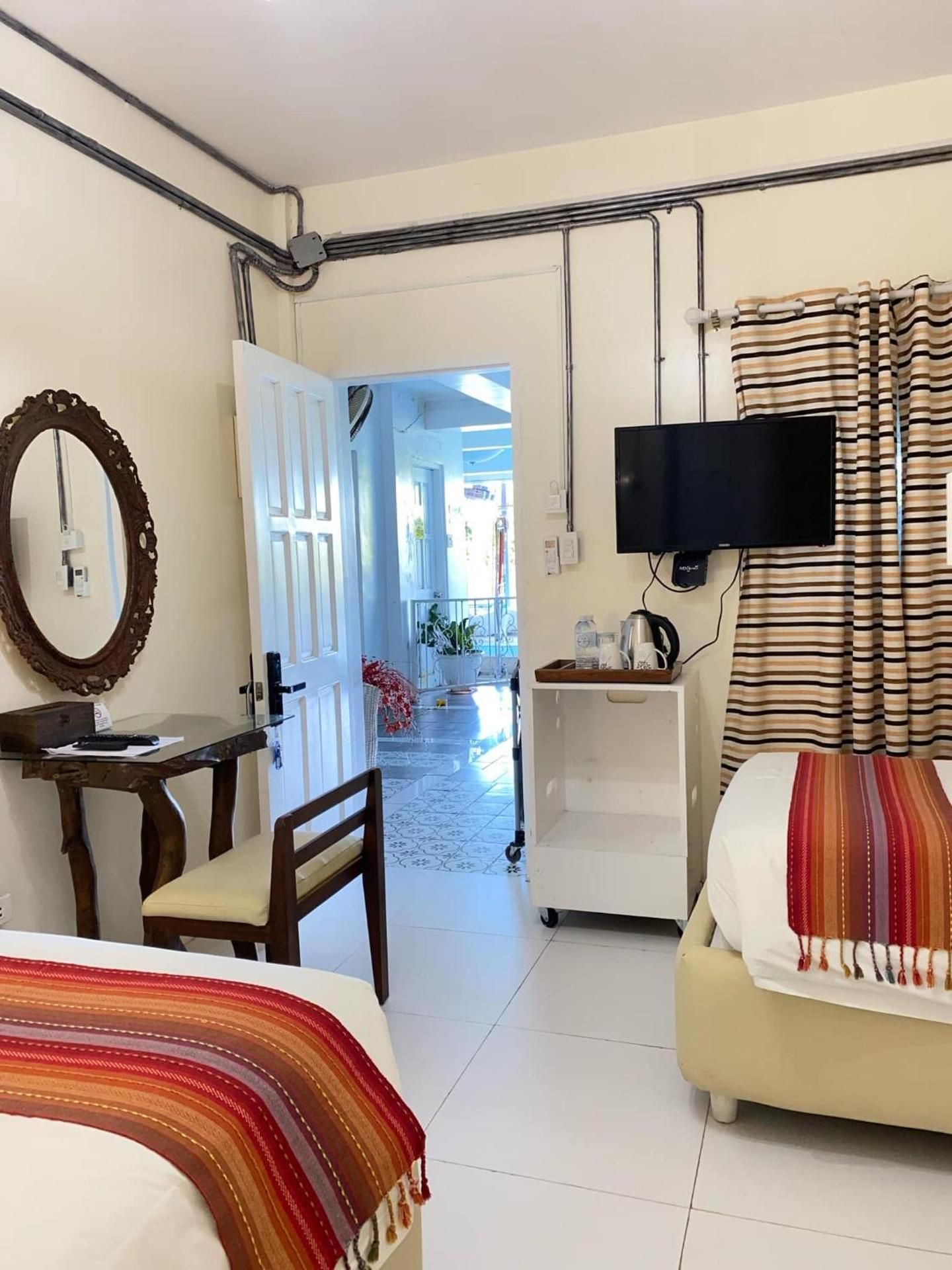 Deluxe Double or Twin Room