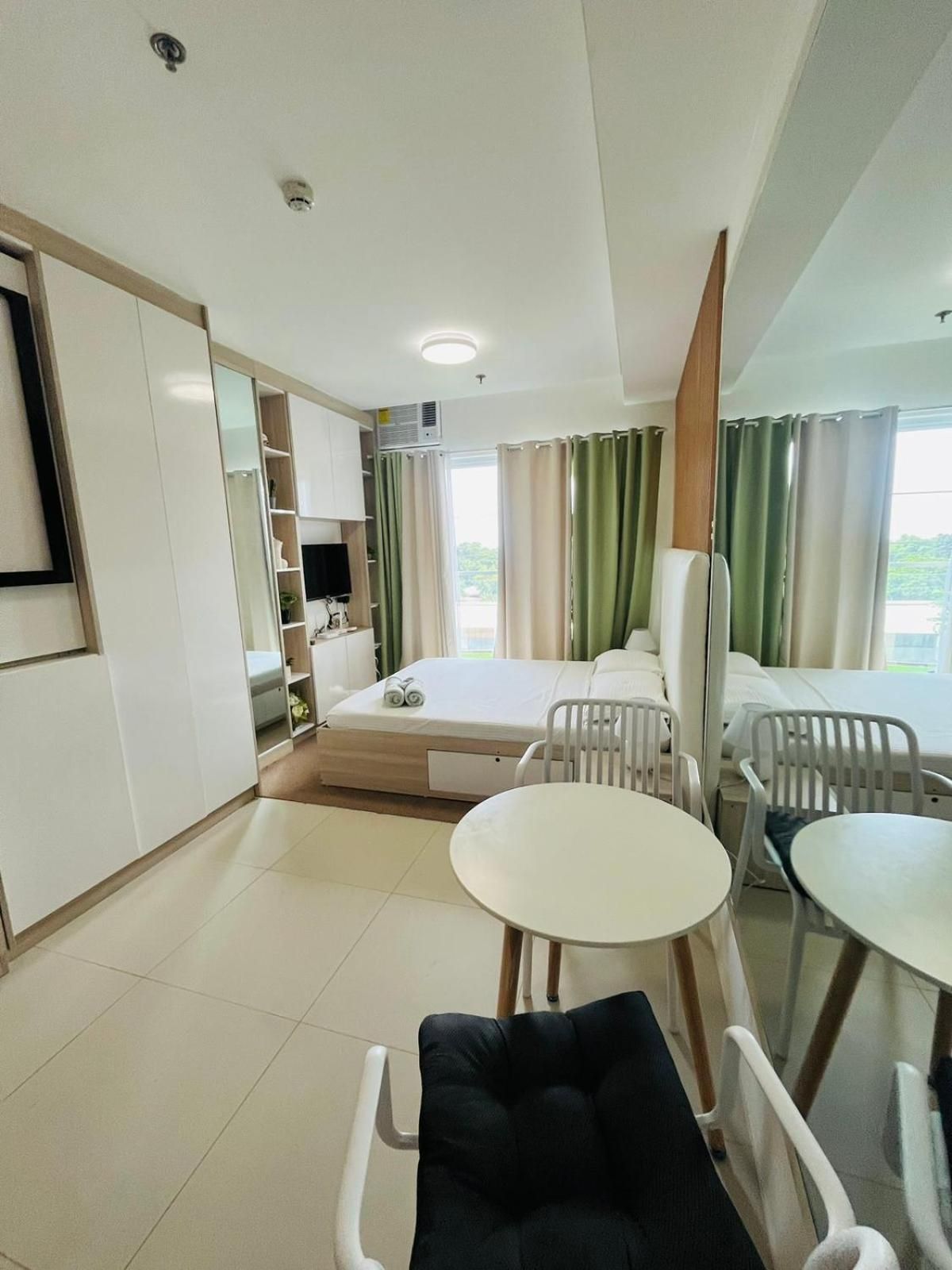 Studio Apartments