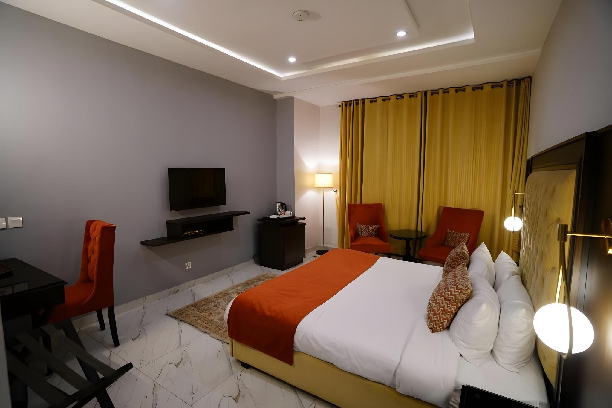 Faletti's Grand MM Alam Road Executive Double Room 2