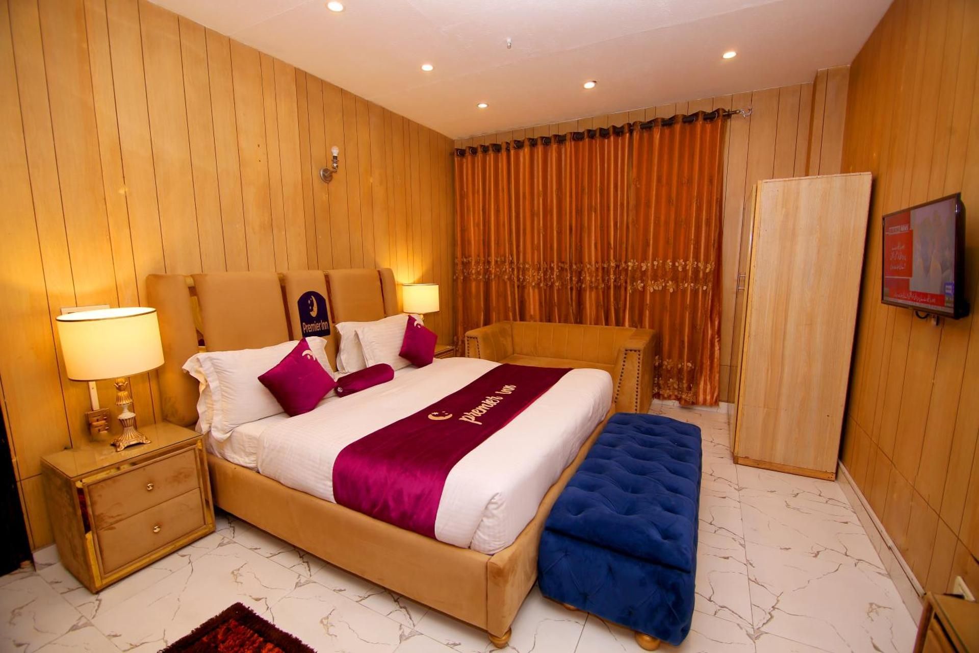 Executive Room