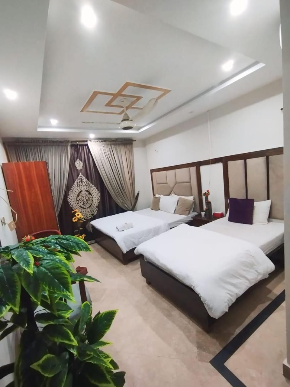Deluxe Quadruple Room