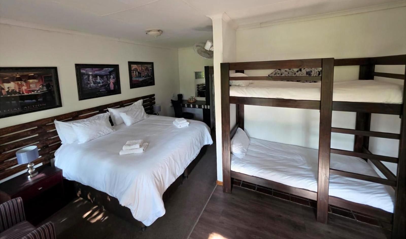 Wayside Lodge Deluxe Double Room