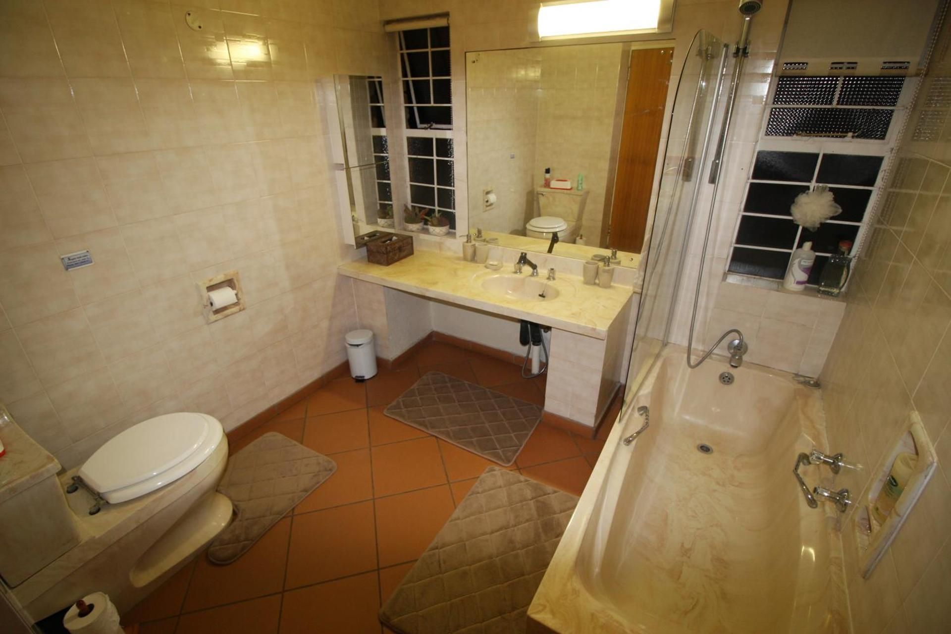 Superior King or Twin Room with Mountain View