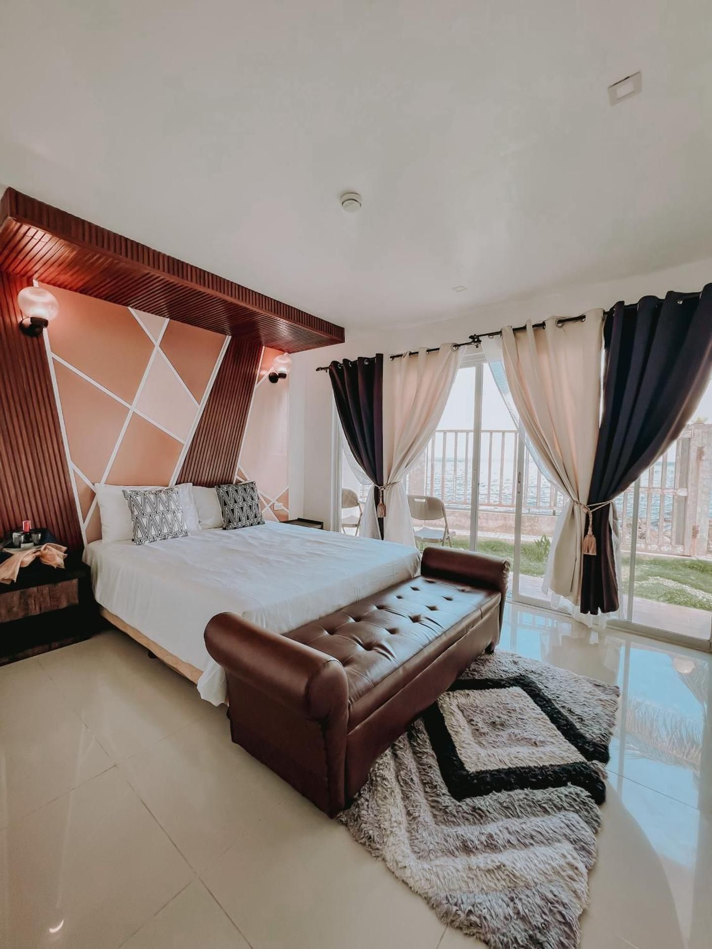 Deluxe Double Room with Terrace