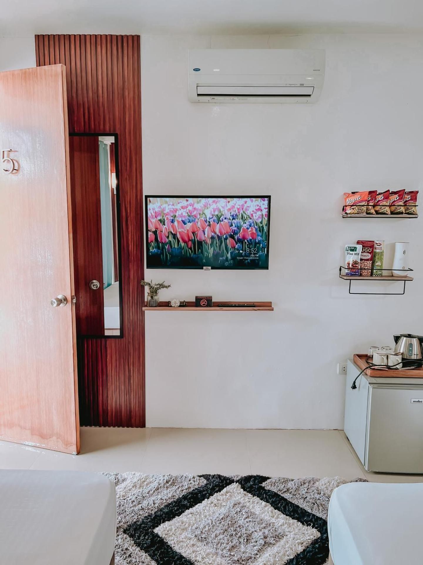 A Villas Resort and Restaurant Deluxe Twin Sea View 2