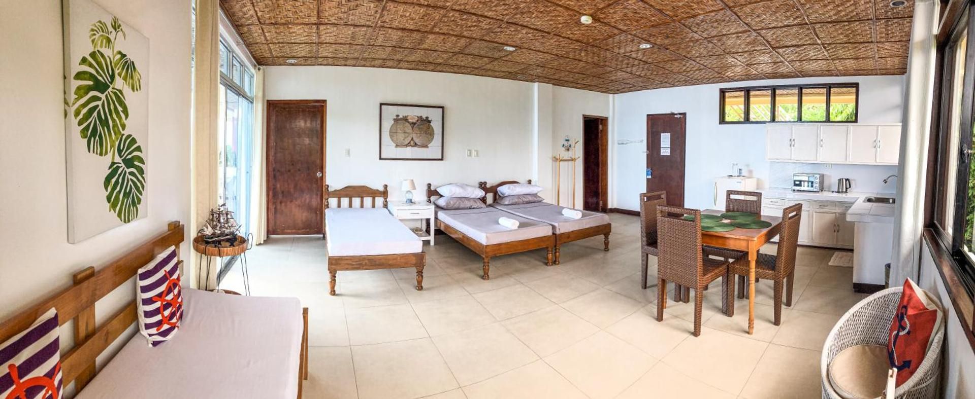 Wuthering Heights Bed & Breakfast by the Sea Suite with Sea View