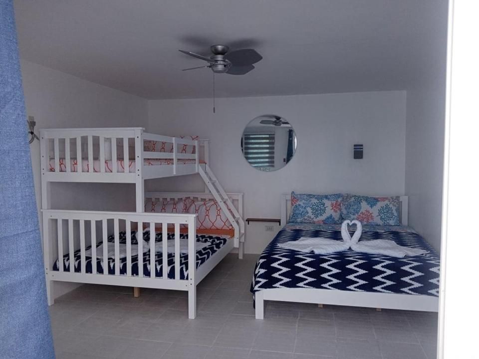 Family Room with Sea View