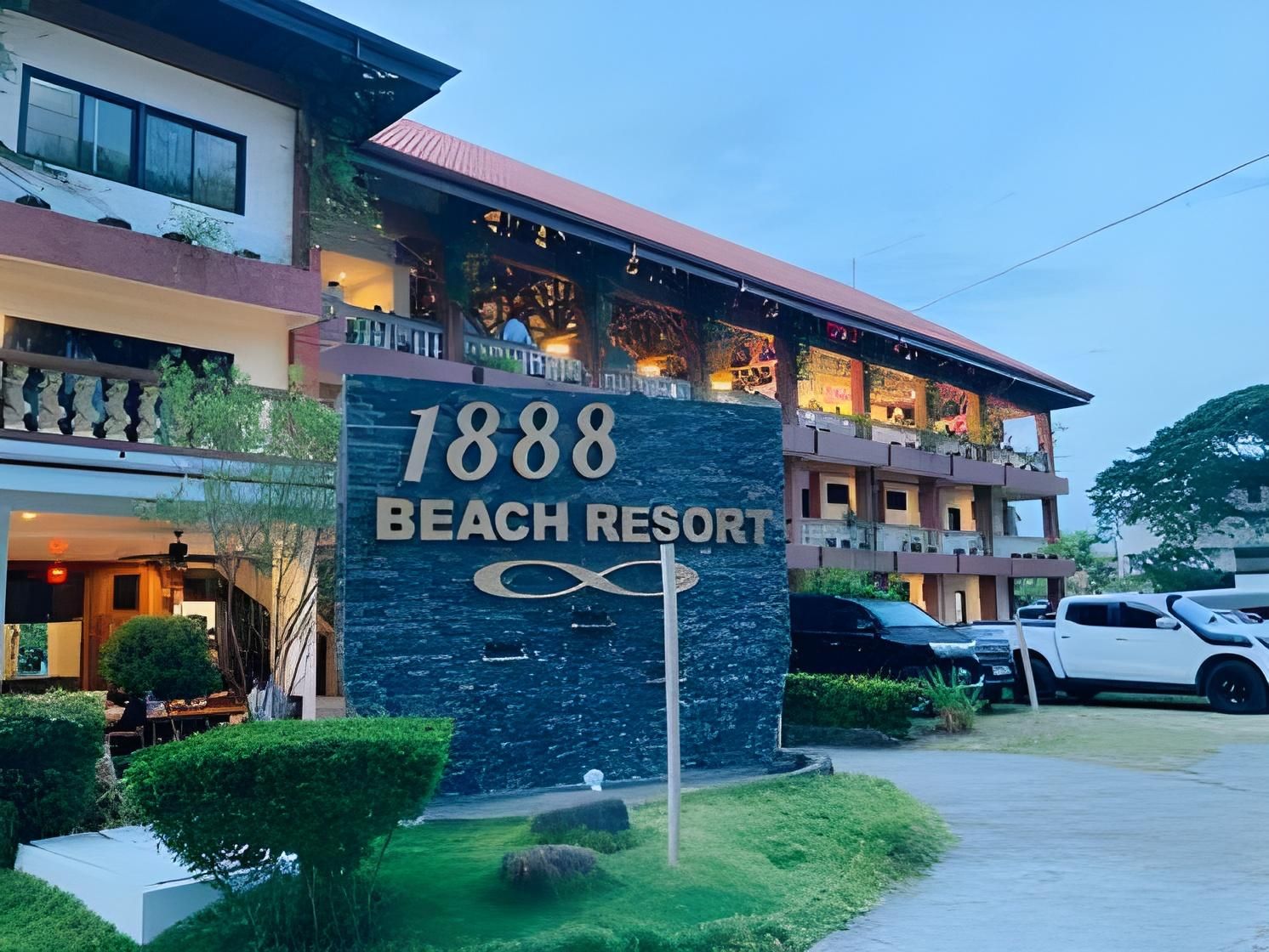 1888 Beach Resort