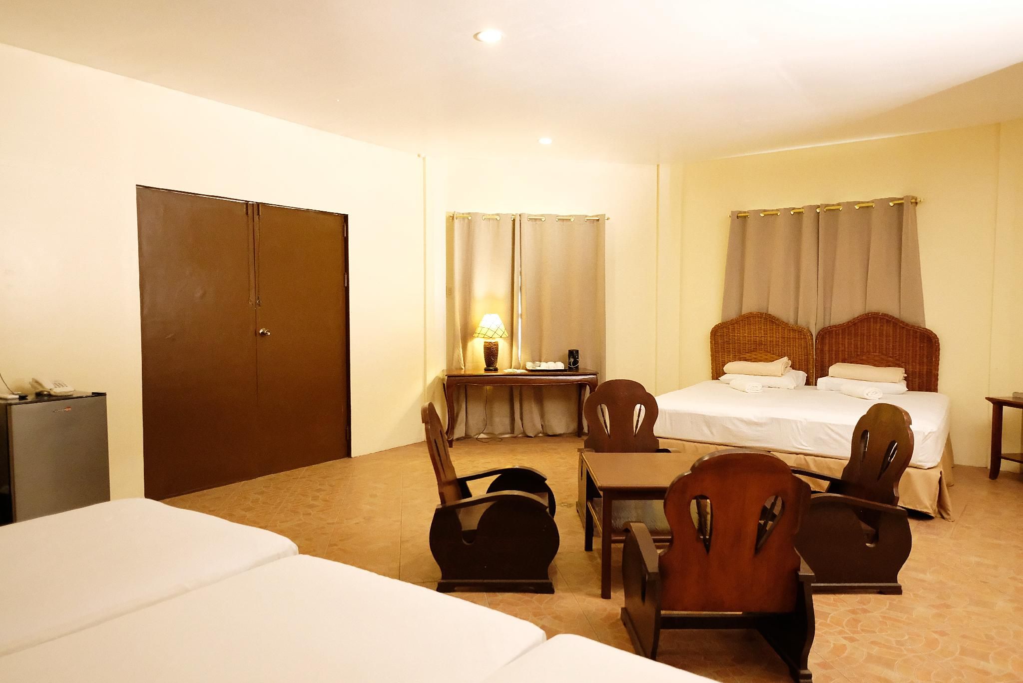 Sierra Resort - Dauin, Negros Oriental Family Room