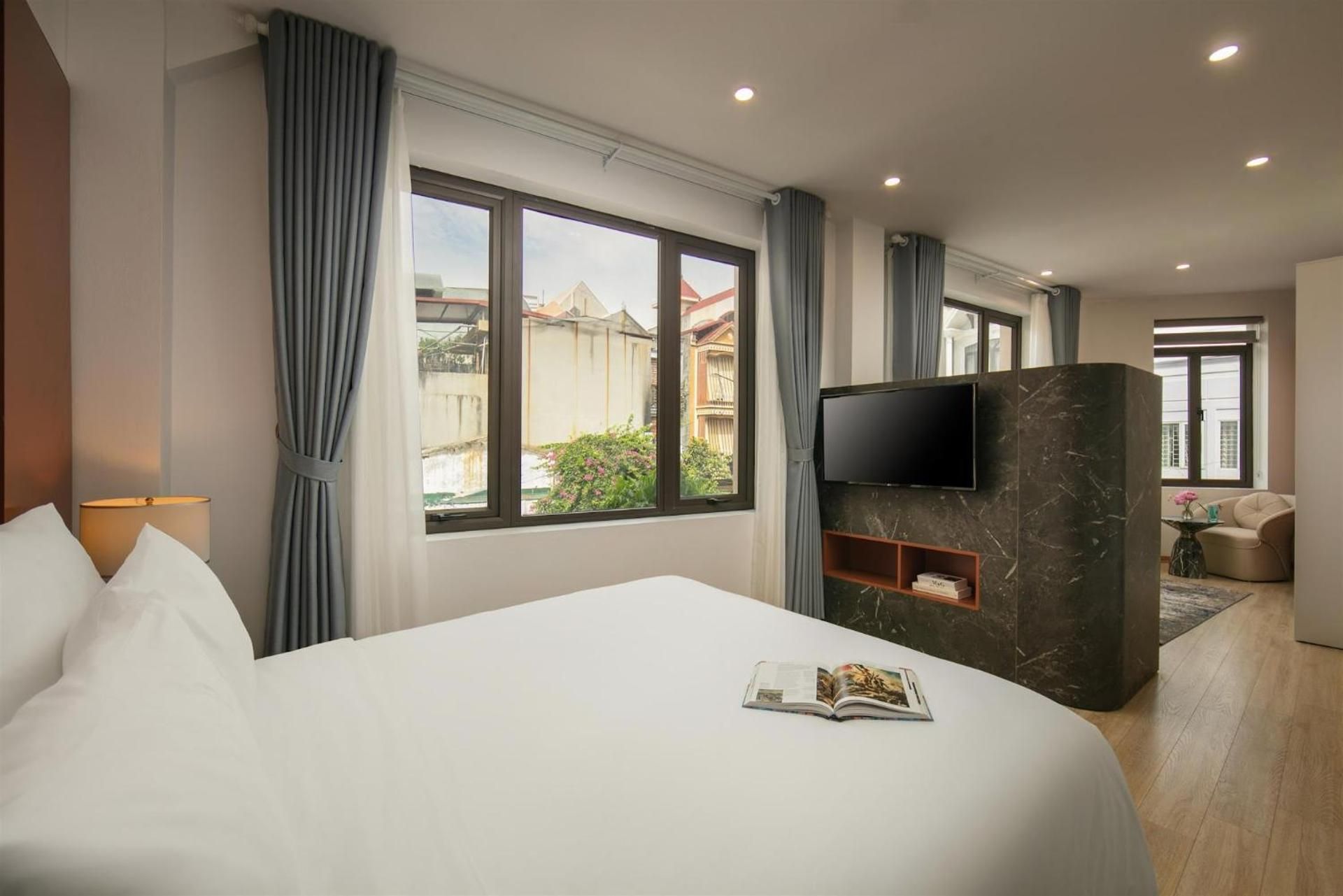 Junior Suite Double or Twin Bed