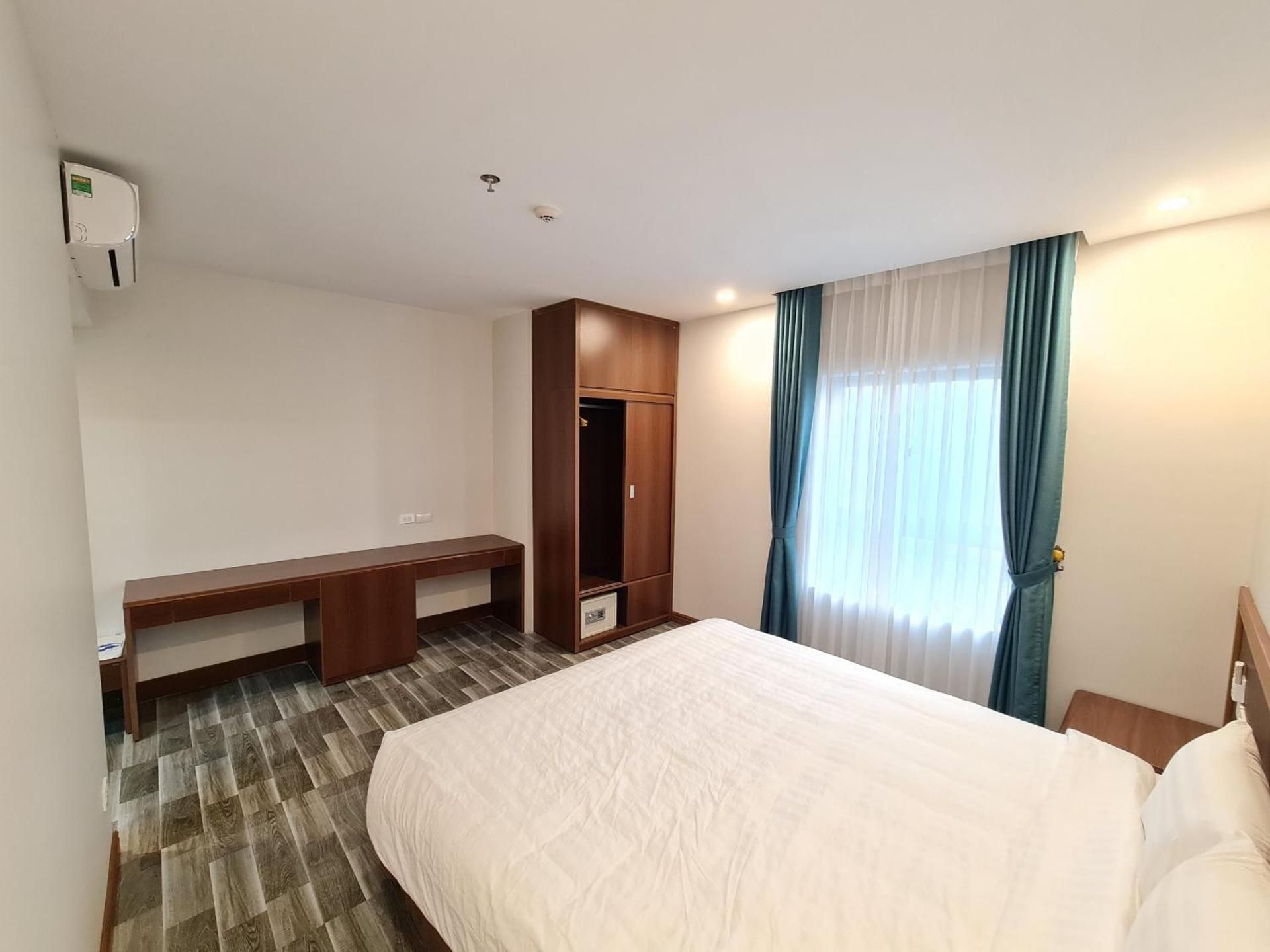 Viet Long Complex Residence King Room 3