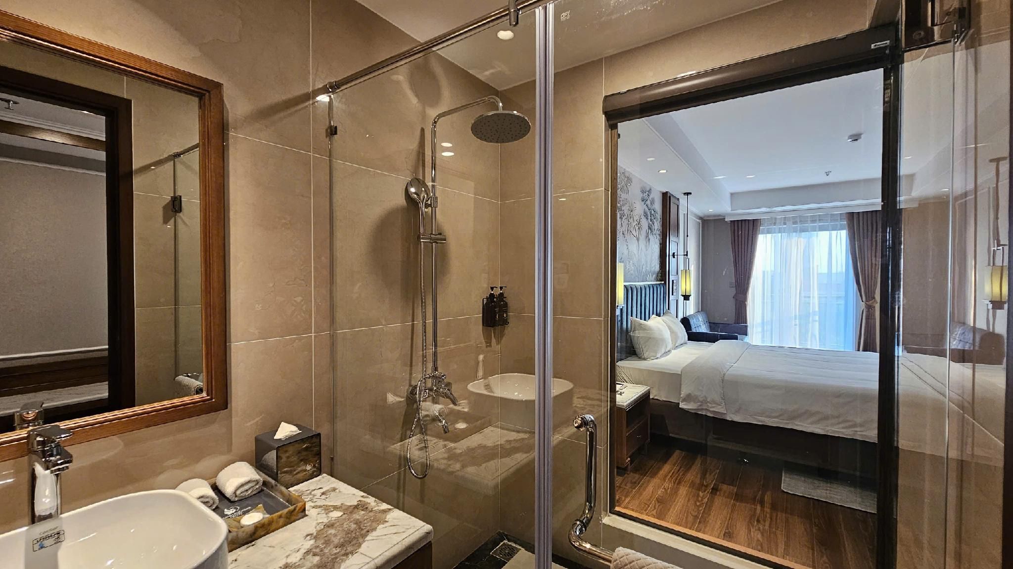 Royal Phoenix Hotel Bac Ninh Double Standard Room 3