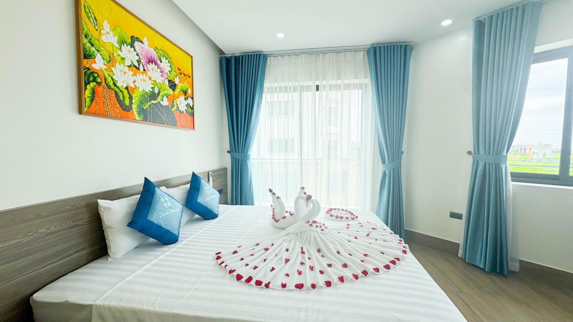 Xanh Melody Resort King Room