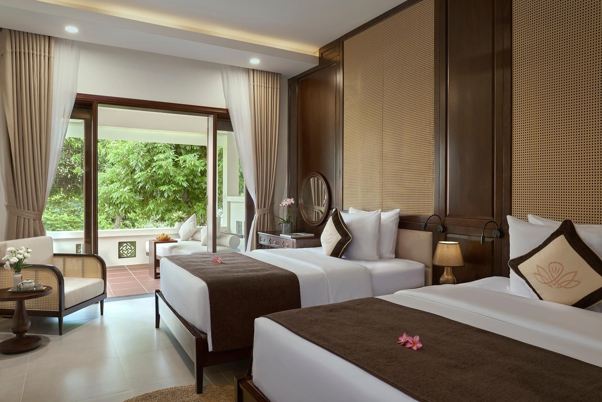 Bungalow Twin Garden View