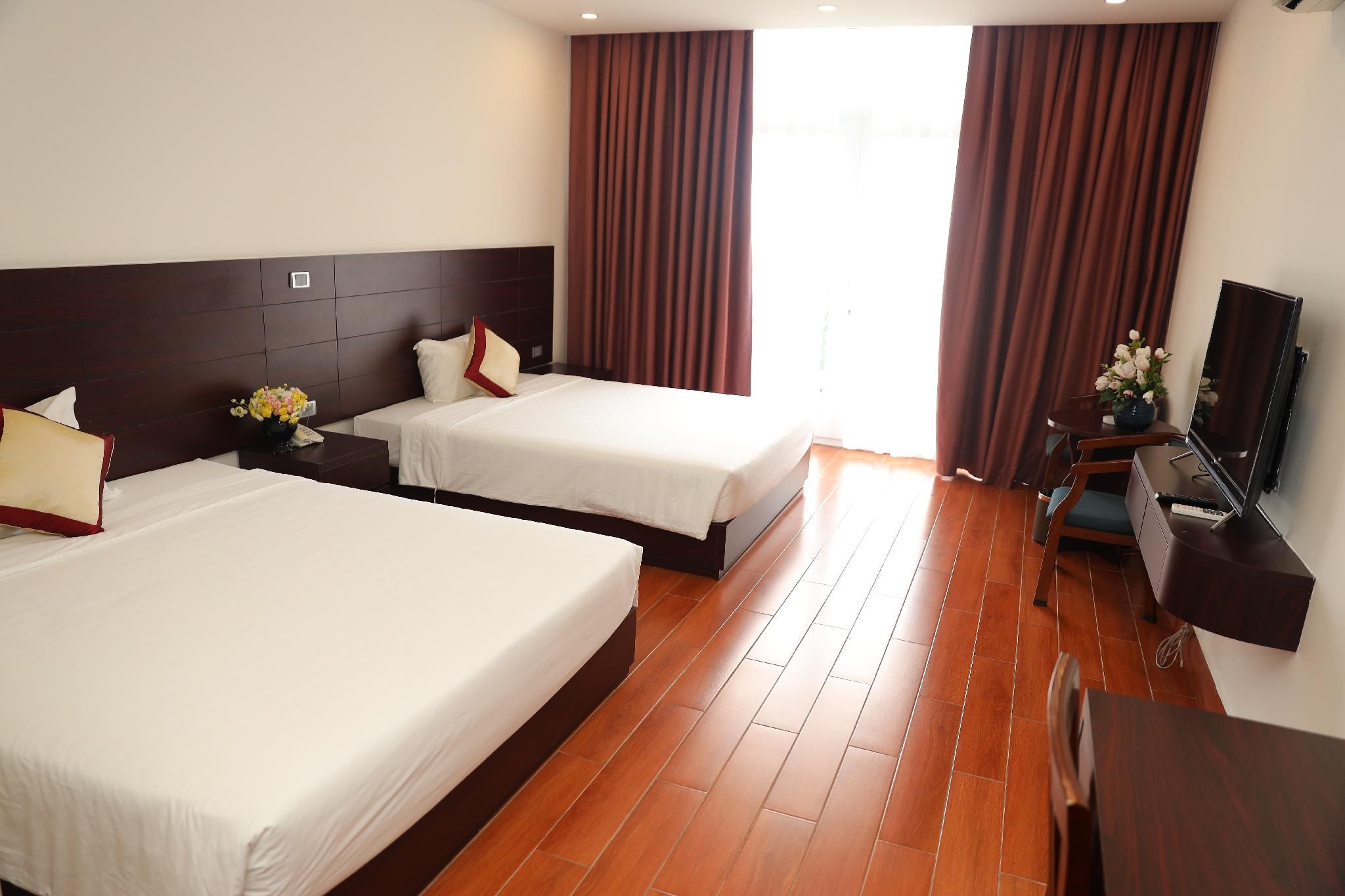 Deluxe Garden View Twin