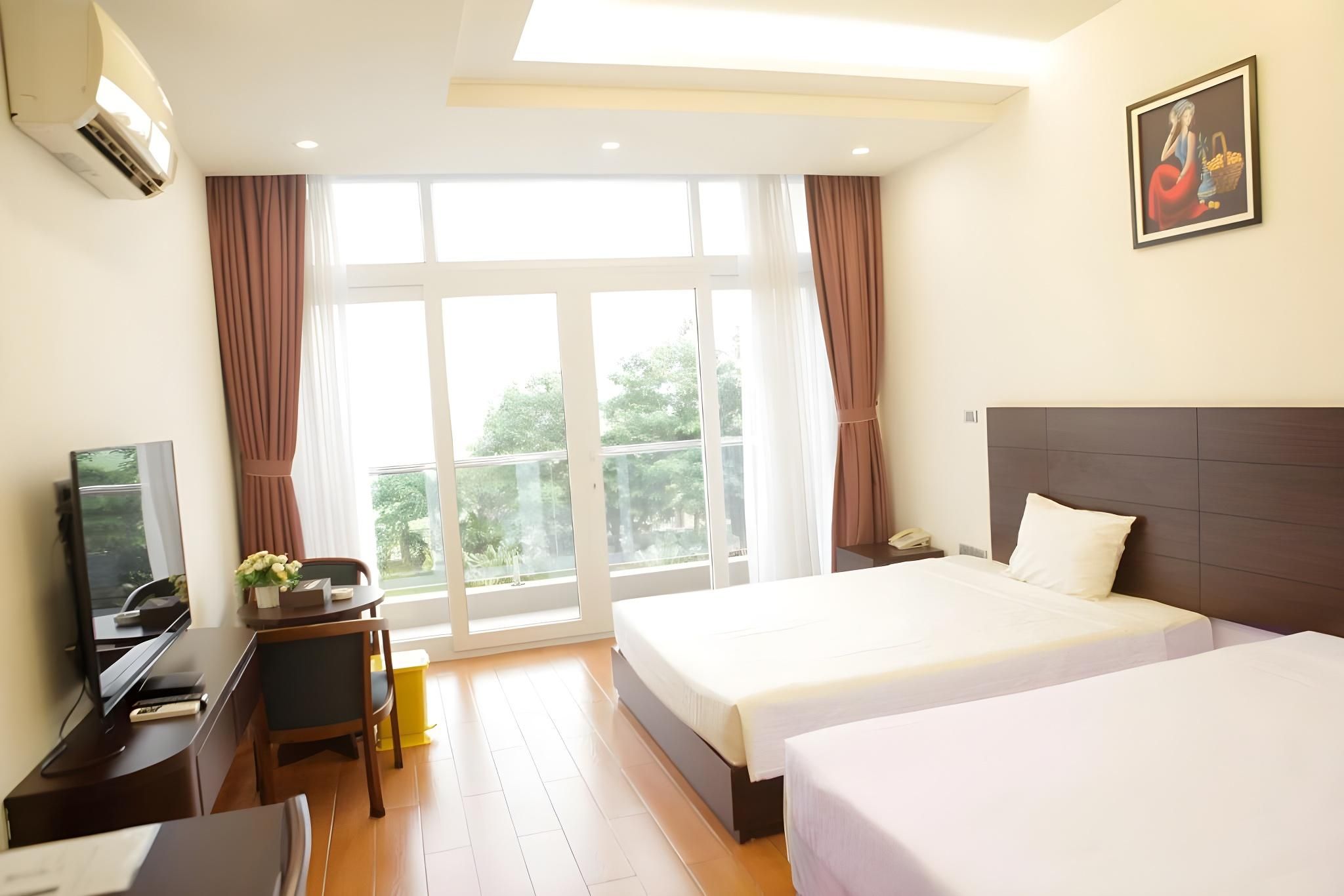 Deluxe Garden View Twin