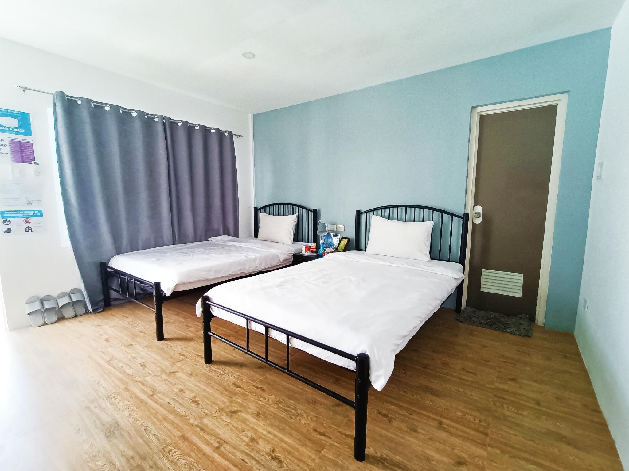 Phoenix PG Diving Resort Standard Twin Beds Room