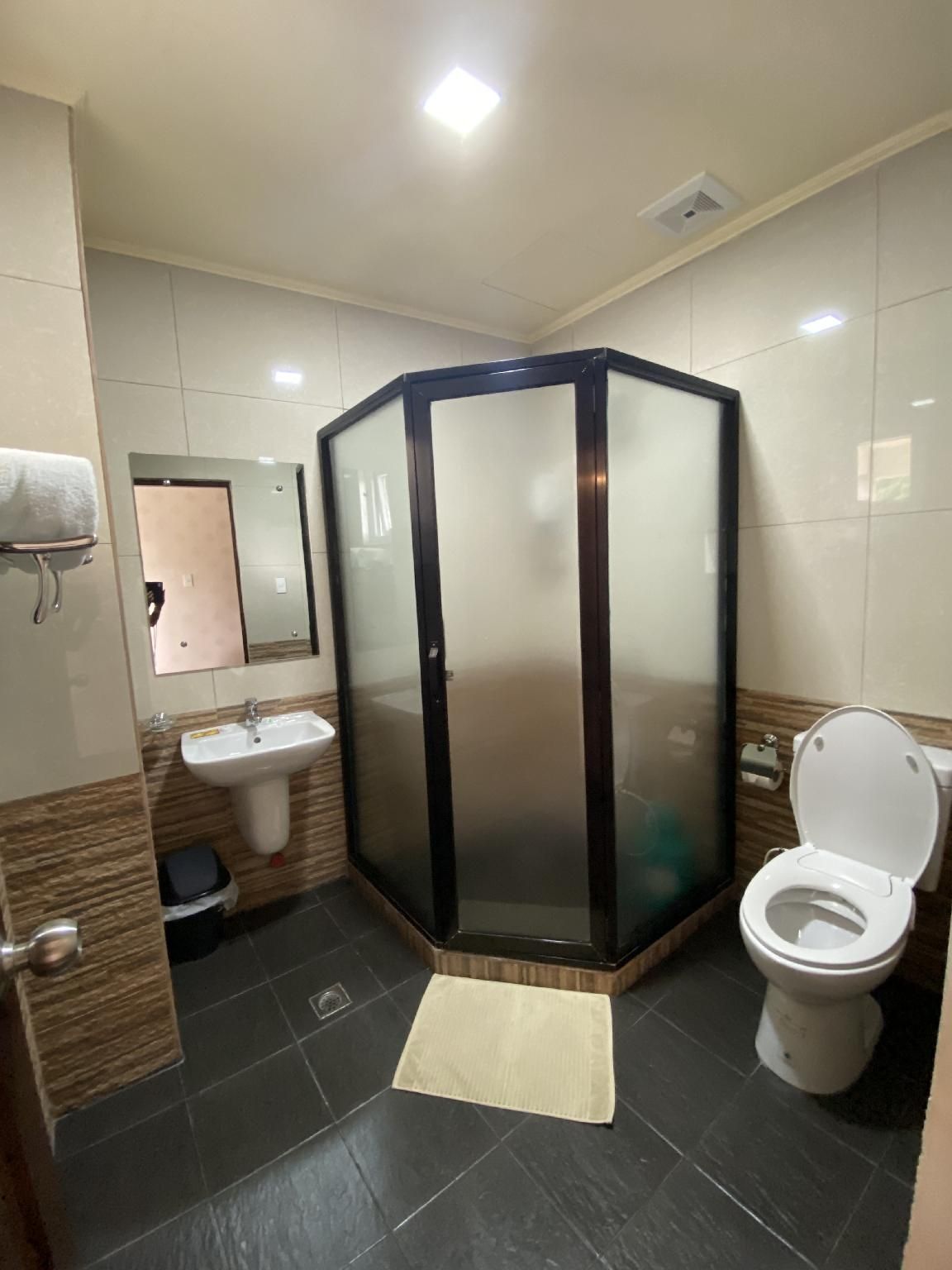 Minshuku KCS Hotel and Restaurant  Quadruple Room