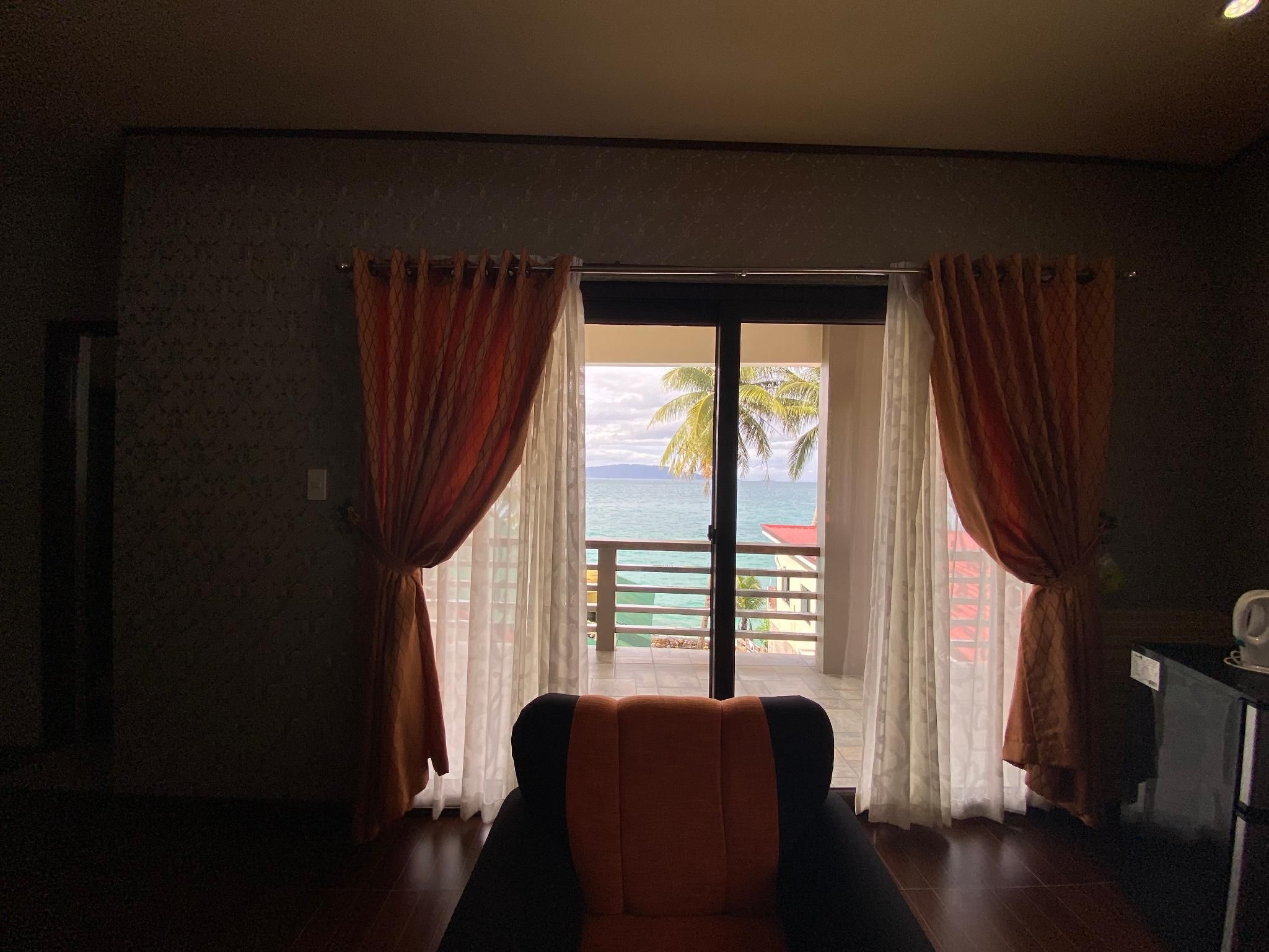 Minshuku KCS Hotel and Restaurant  Suite Quadruple