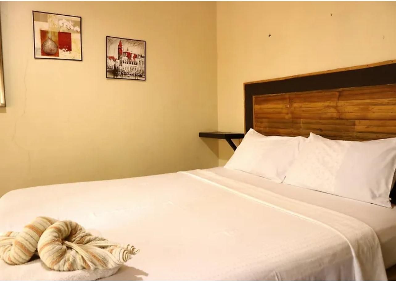 CASAMIA RESORT MAIN Family Room