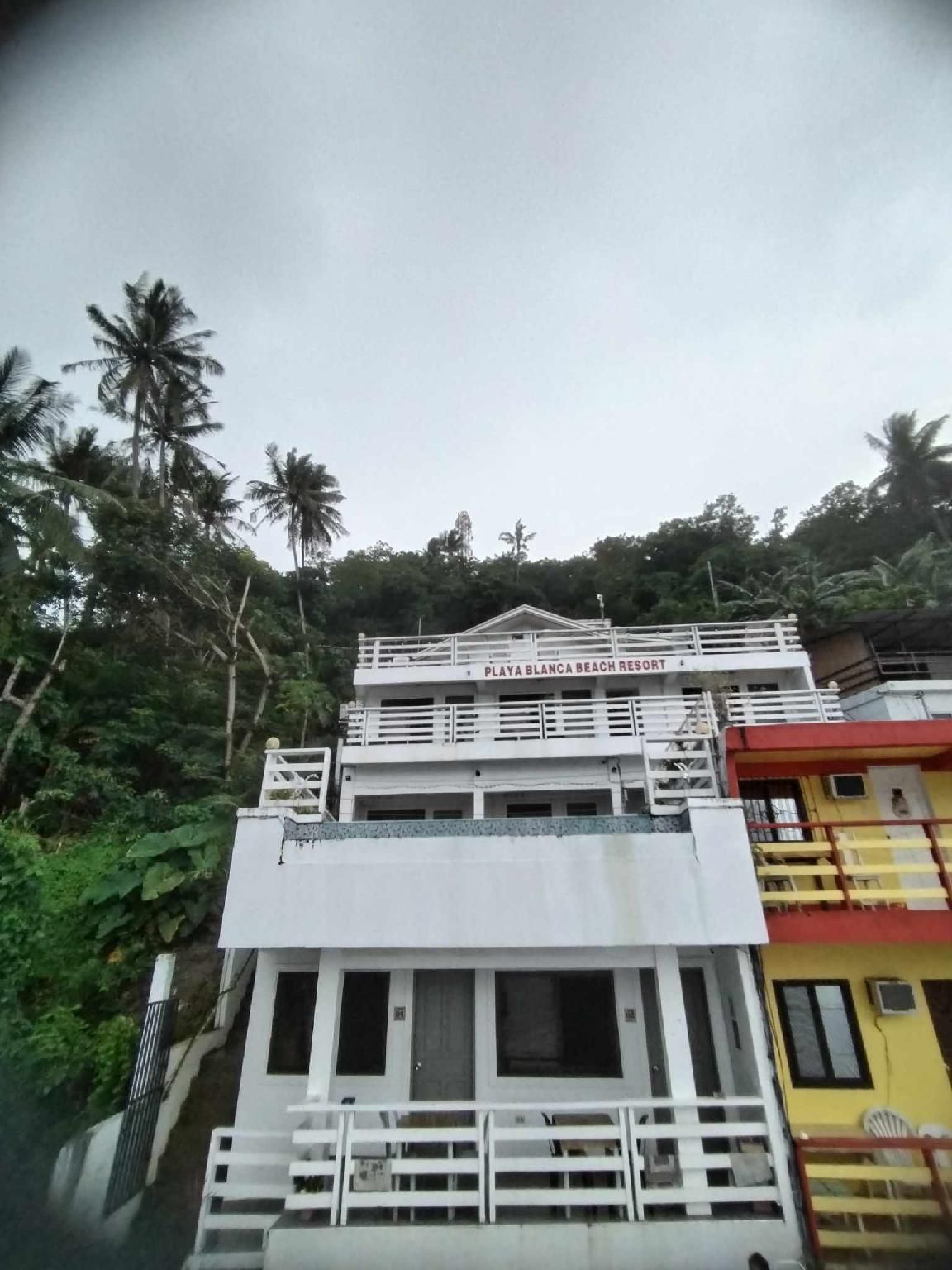 Playa Blanca Beach Resort