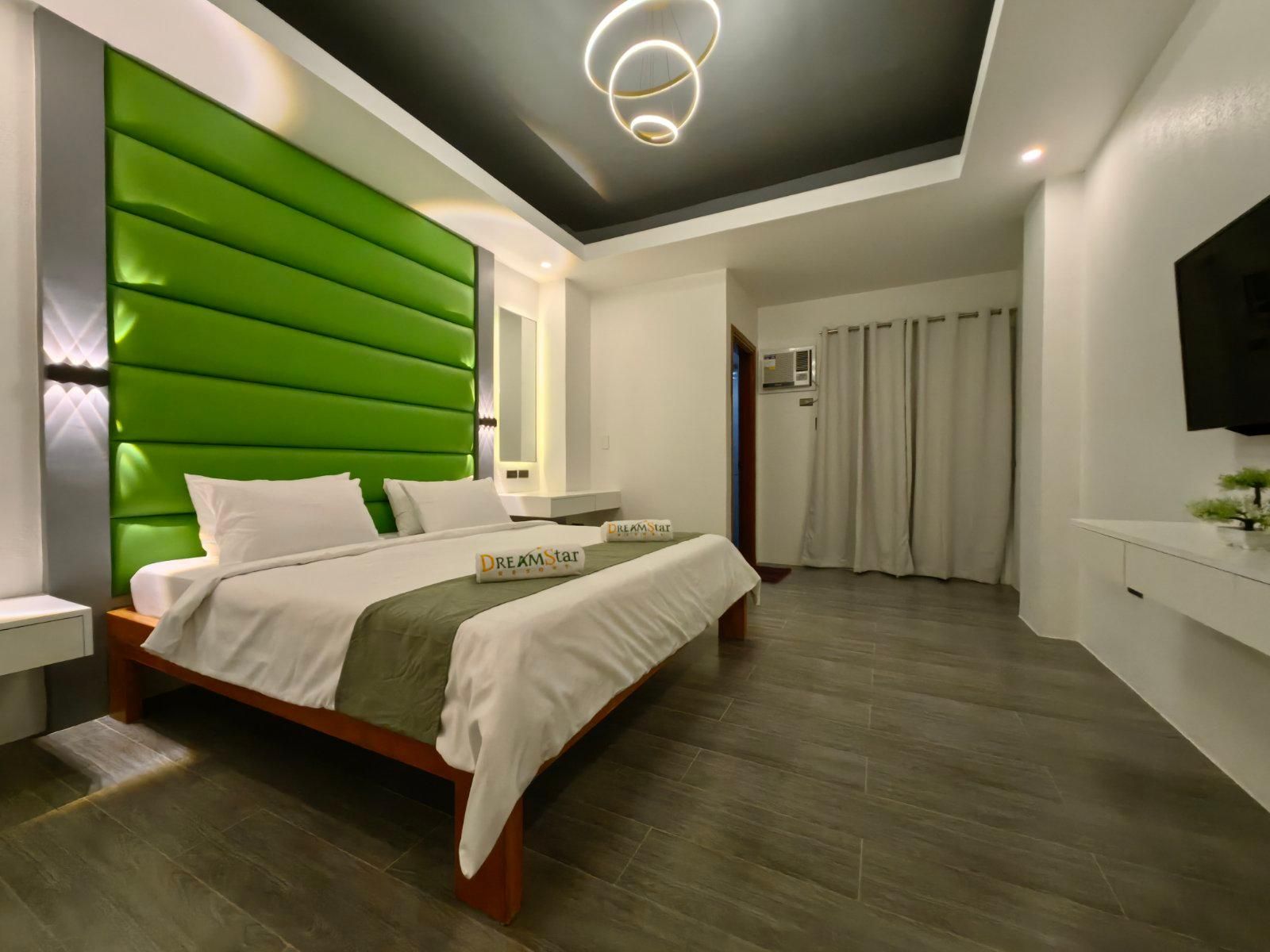 Suite Room