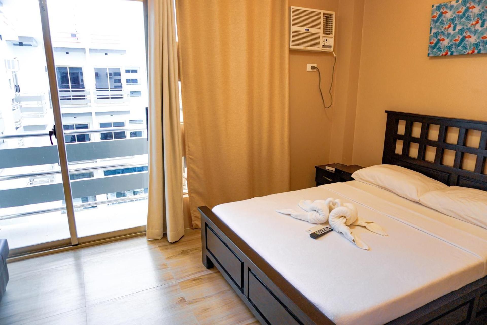 The Mang-Yan Grand Hotel powered by Cocotel Supreme Double Room