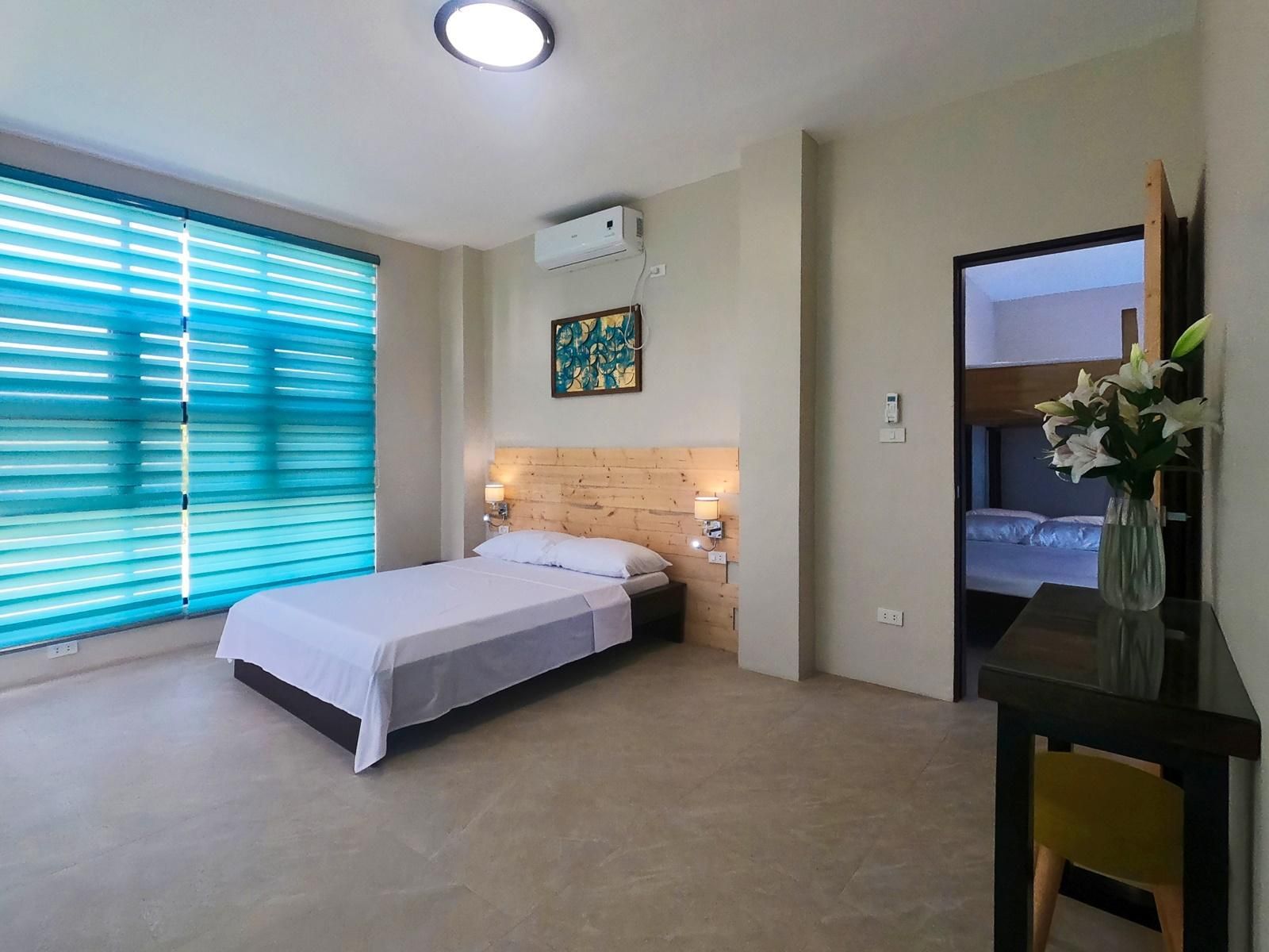 Connecting Rooms