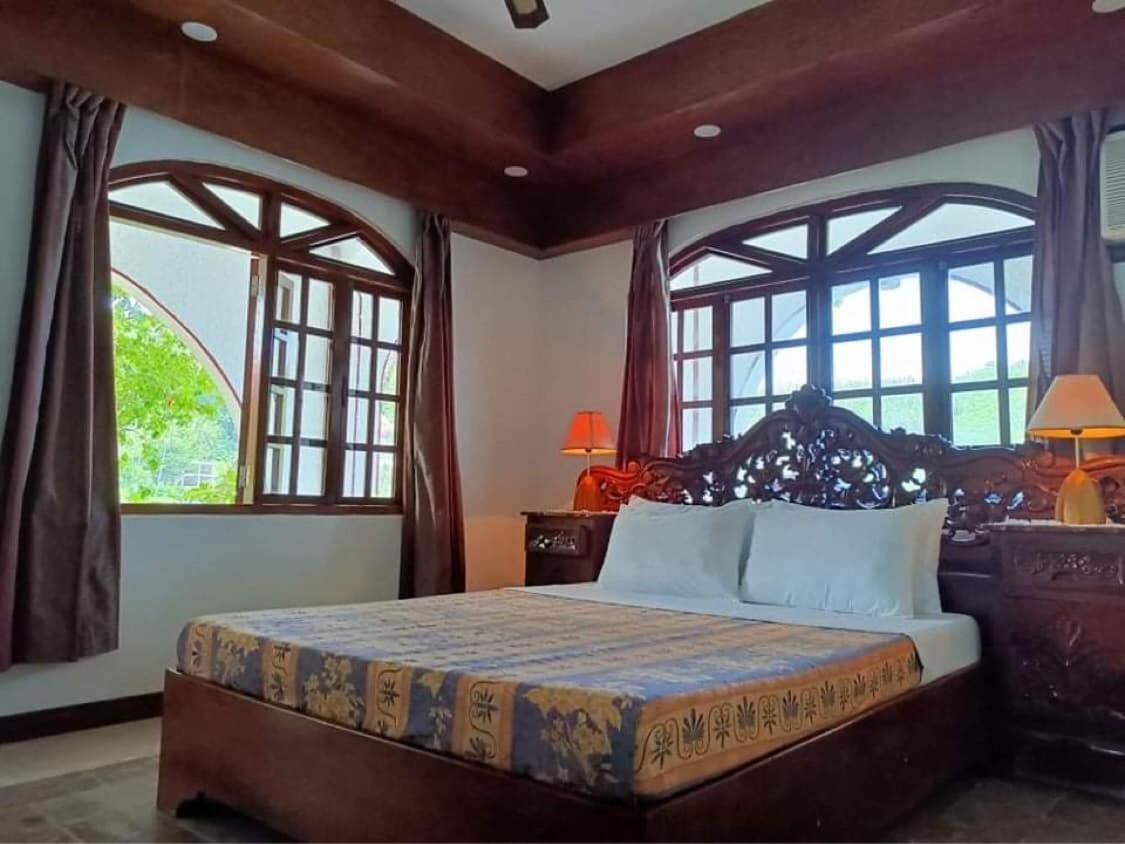 Queen Room with Sea View