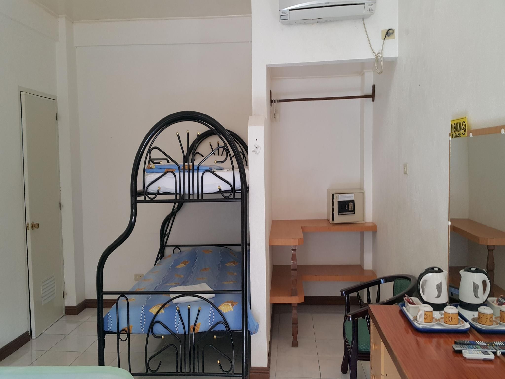 Garden Access Deluxe