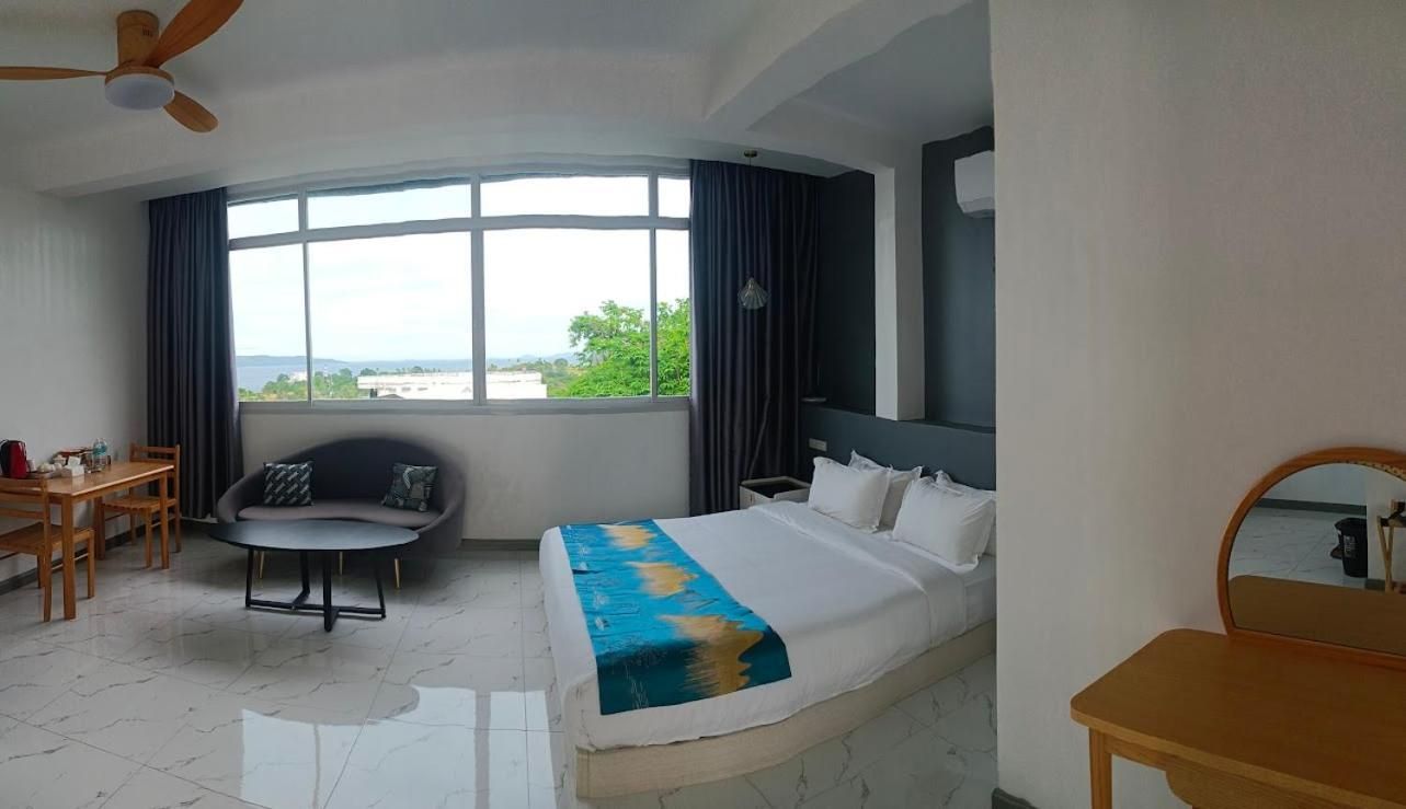 Deluxe Junior Suite