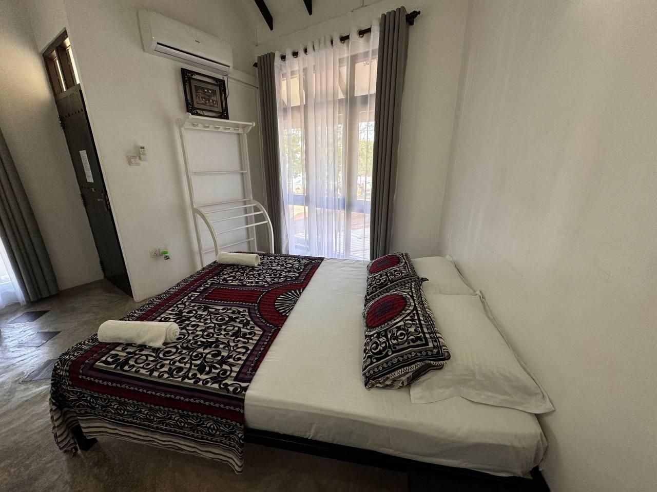 Standard - 1 Double Bed with Balcony