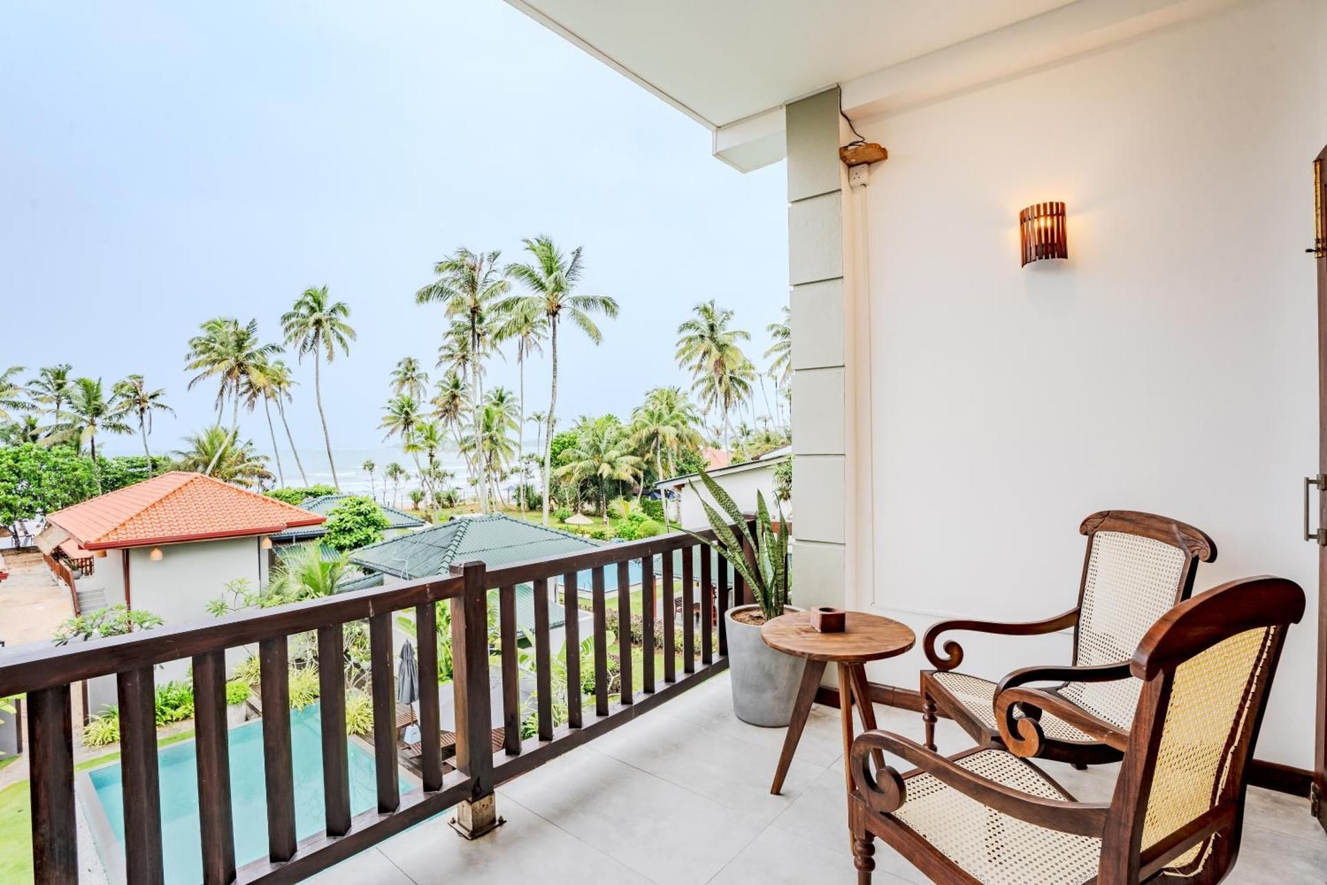 Deluxe Double Room with Balcony and Sea View