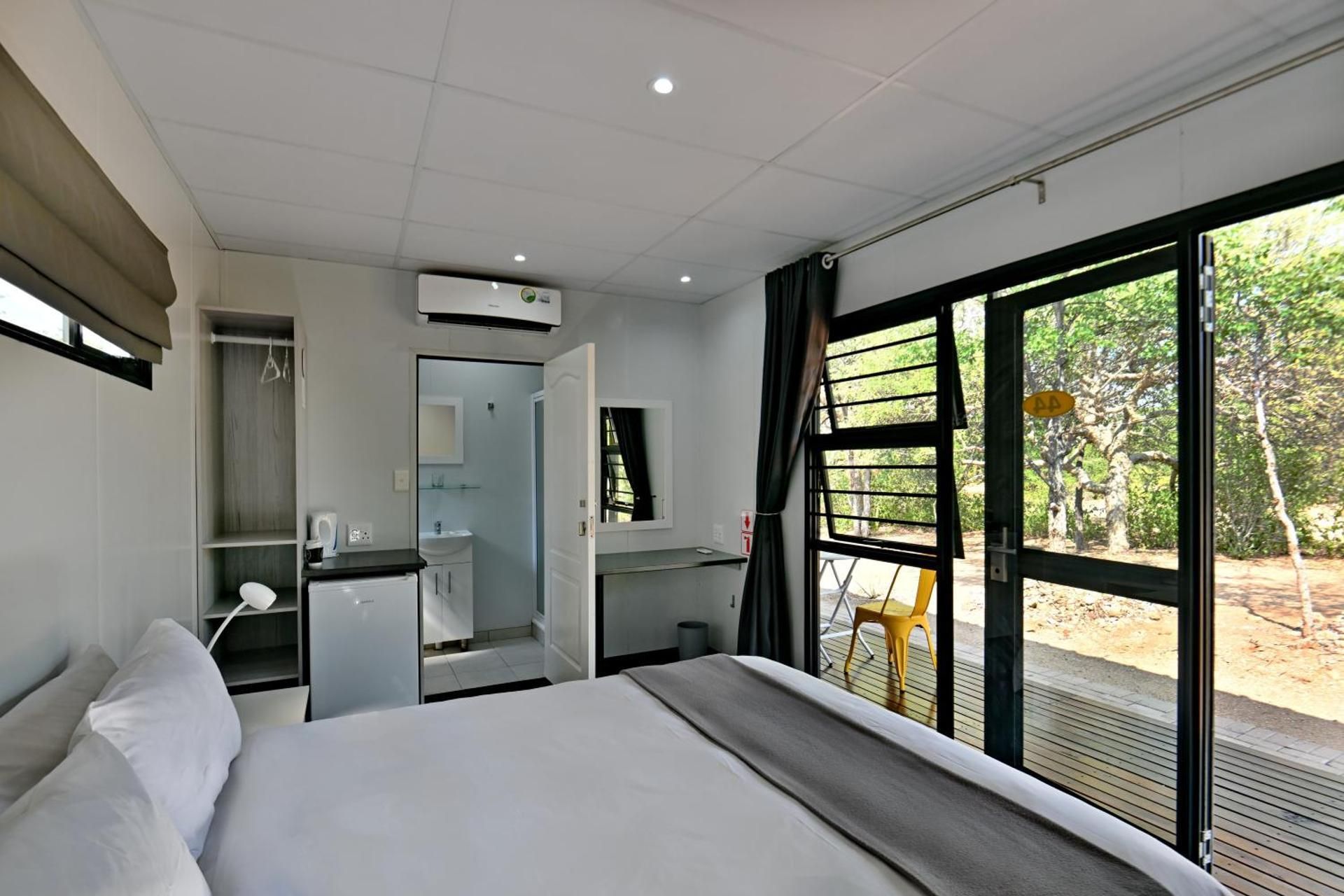 SleepOver Beitbridge Double Room 3