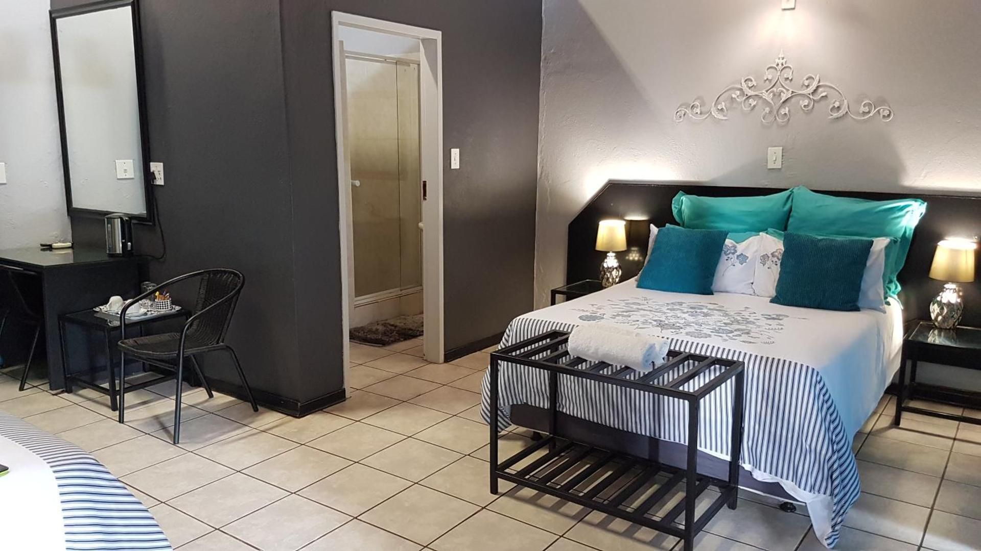 Double Room with Private Bathroom