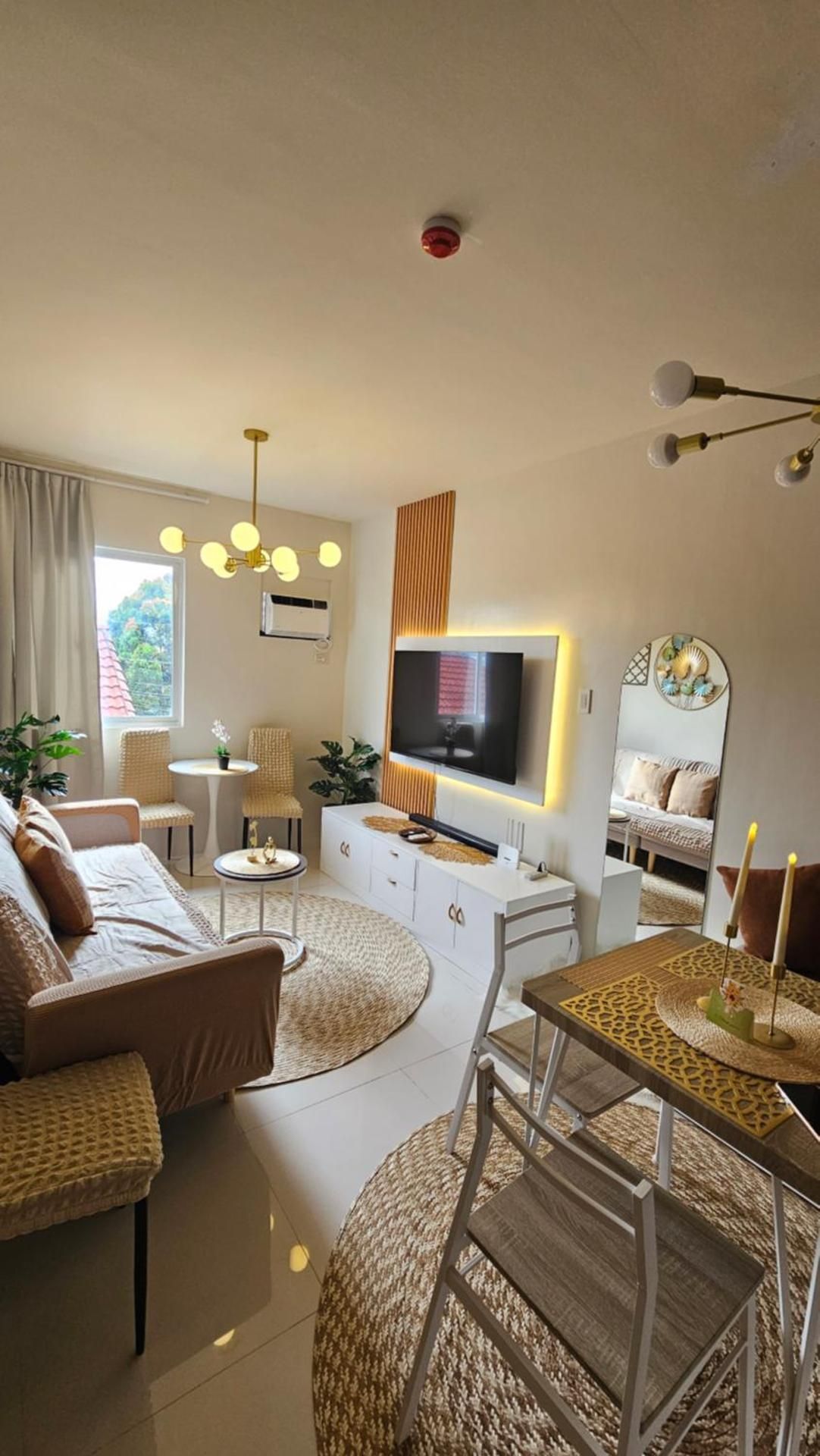 Standard Family Room