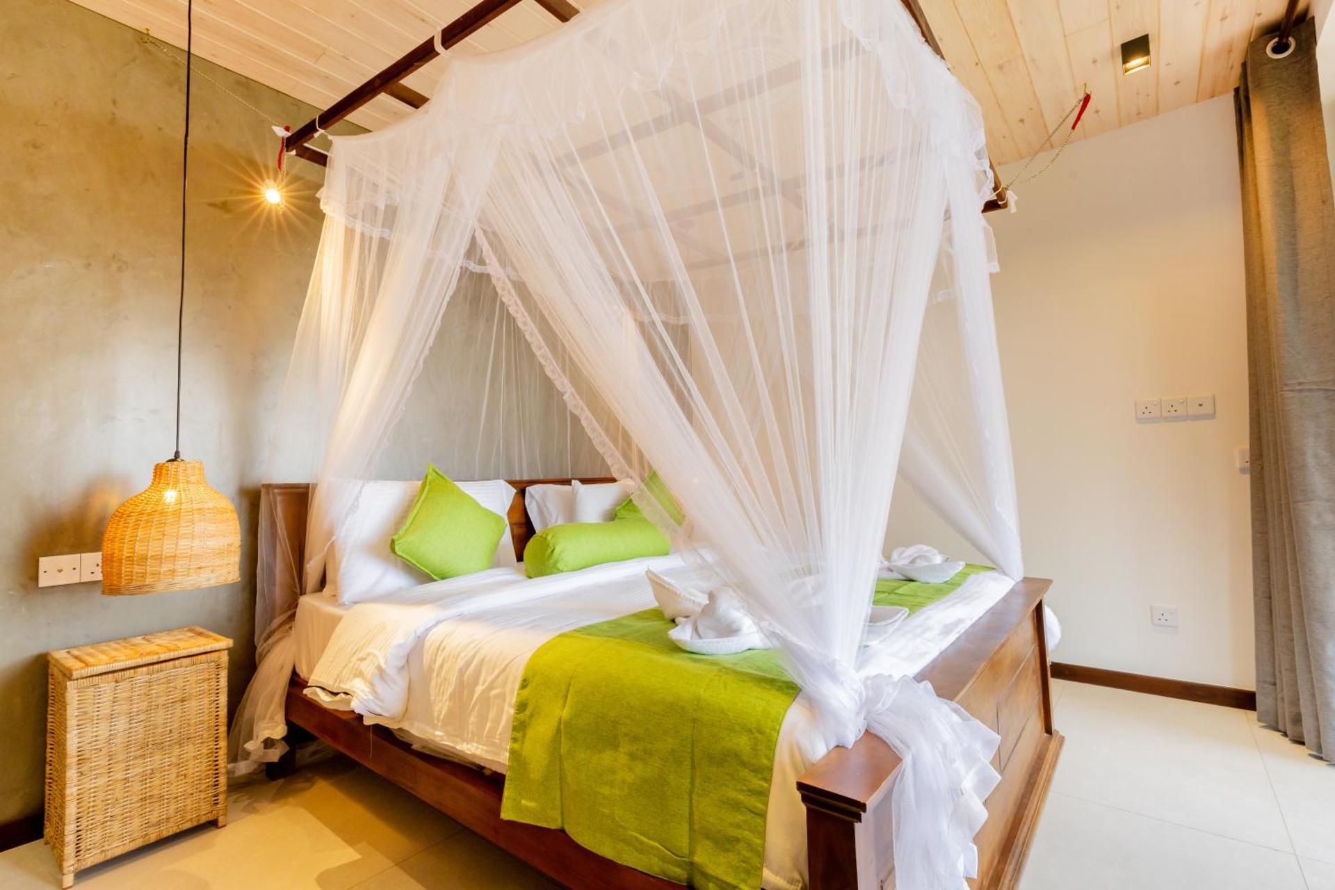 Panoramic Luxury Balcony Room with Ella Rock View