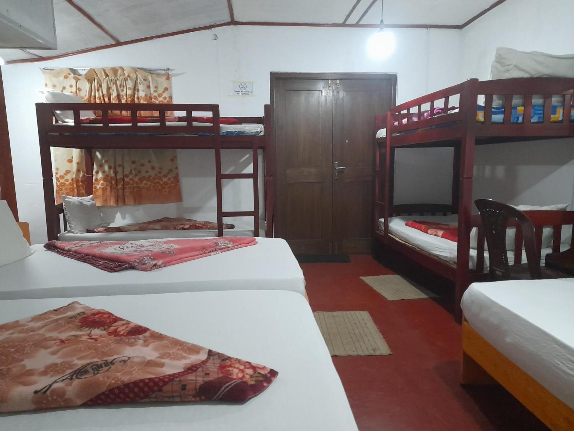 8-Bed Mixed Dormitory Room