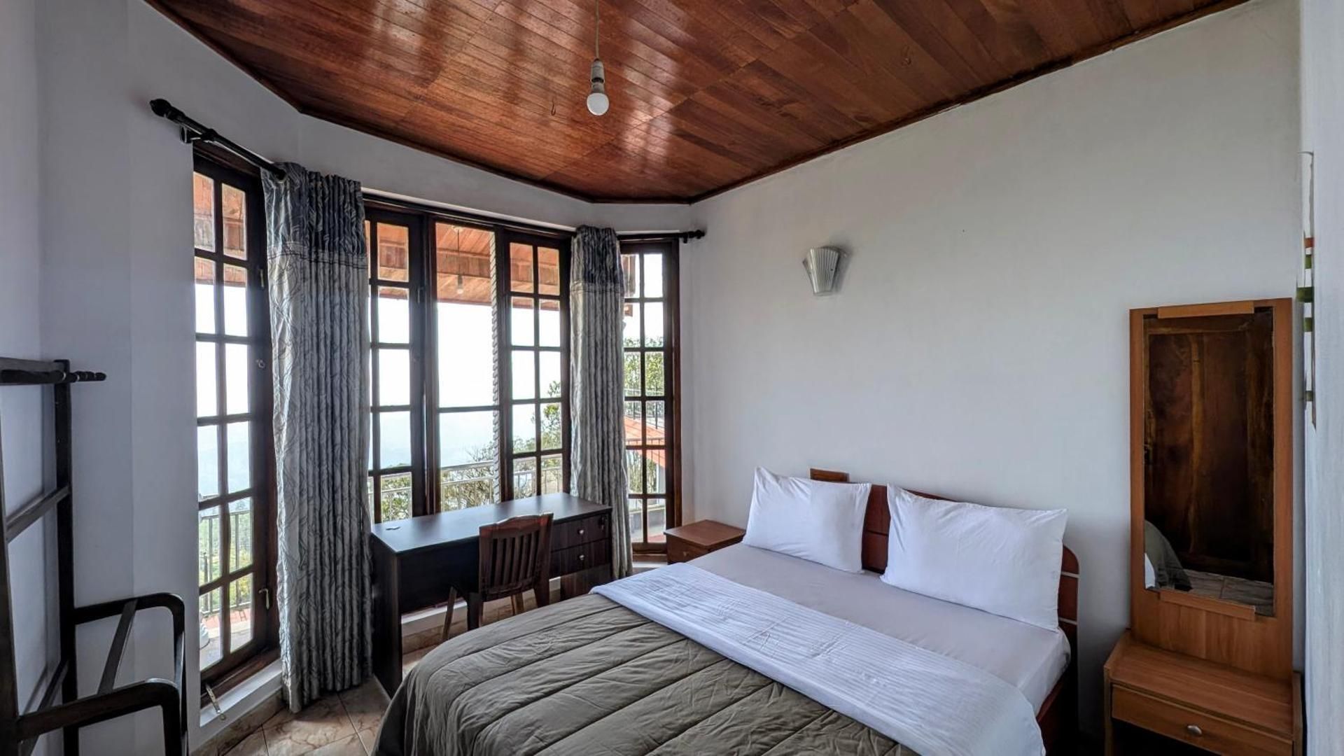 The Mist Holiday Bungalow Standard Double Room