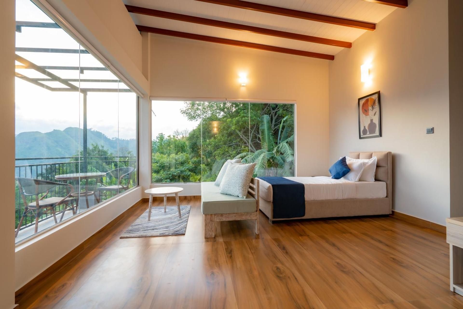 Suite with Mountain View