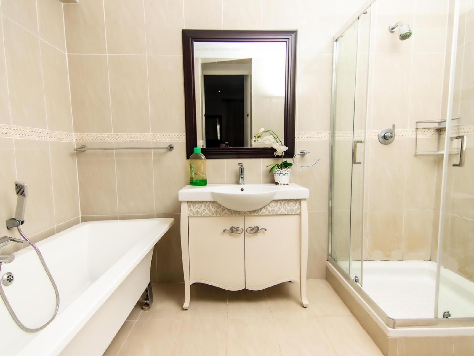 Executive Queen Room