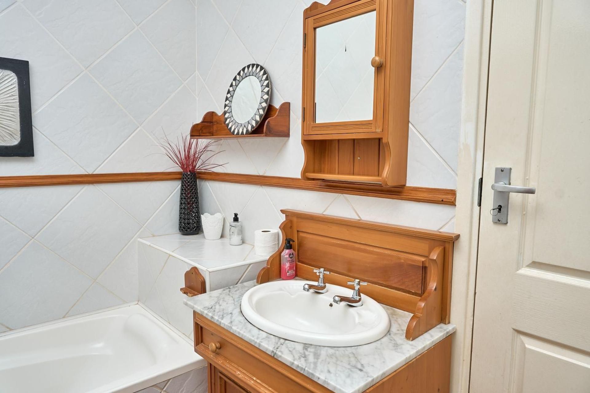 Deluxe Double or Twin Room with Sea View