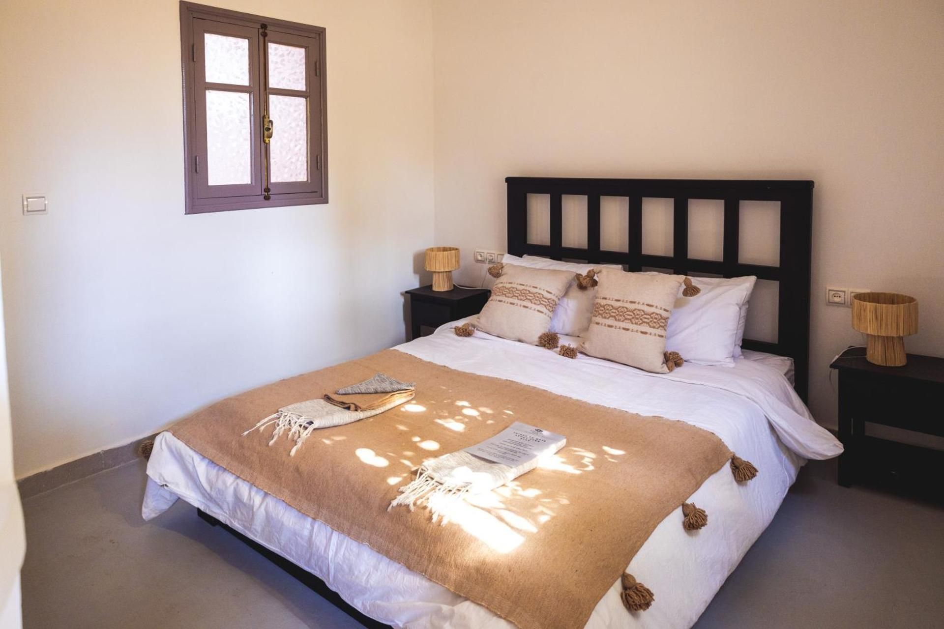 Queen Room with Garden View