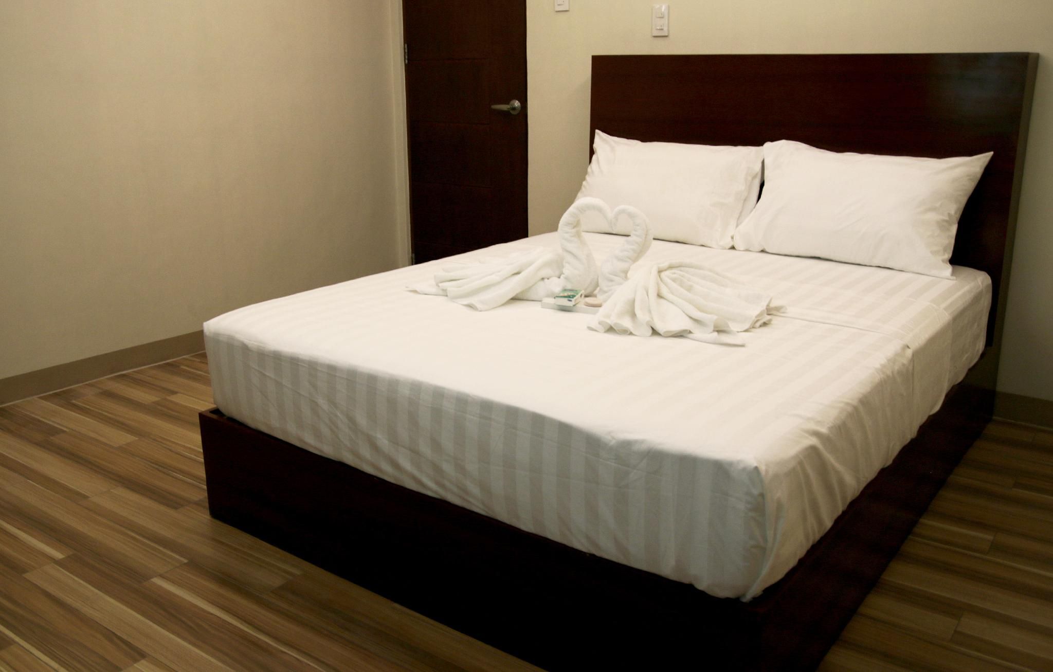 Happytelle Supreme Room