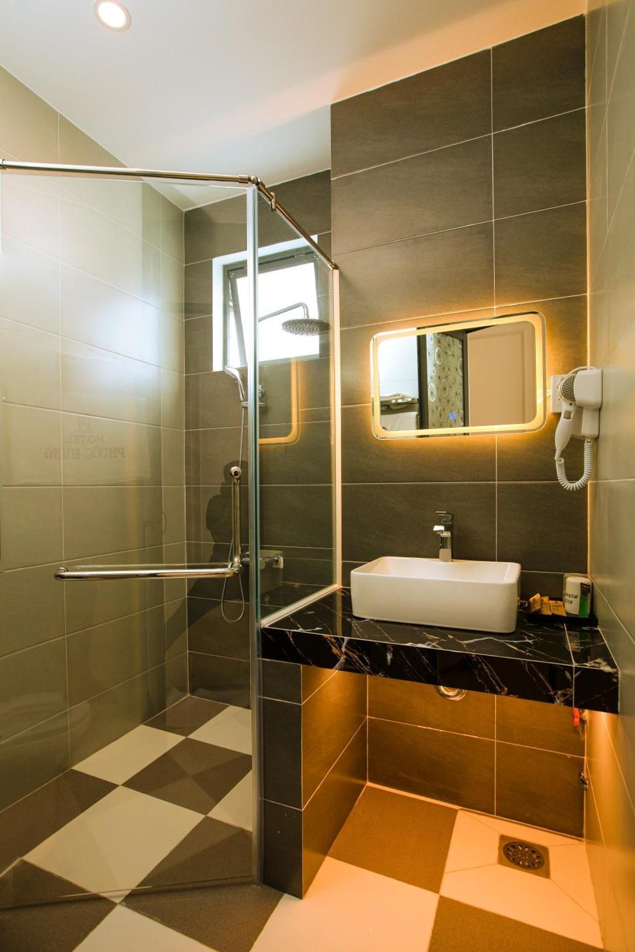 Phước Hưng 2 Hotel Deluxe 3