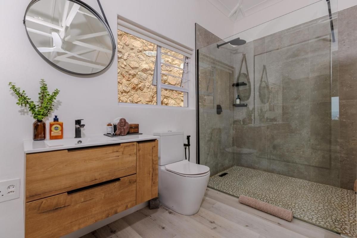 King Room with Mountain View