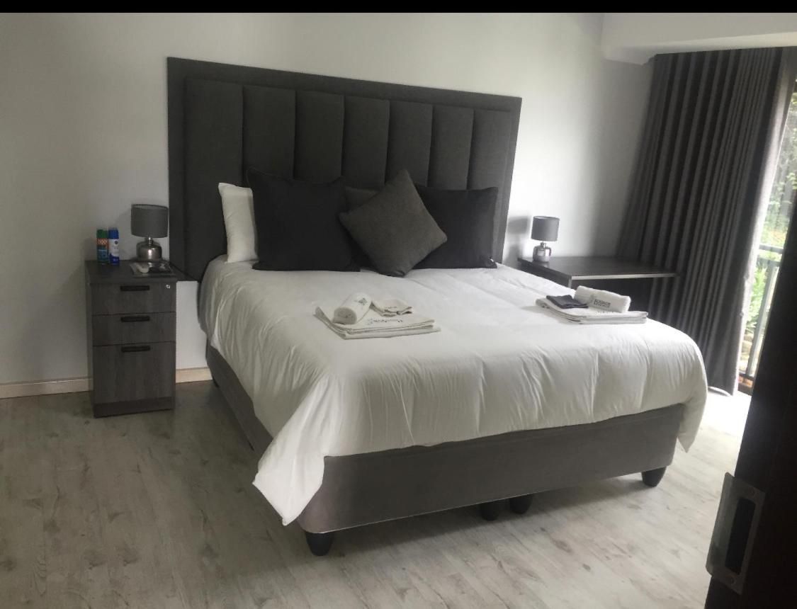 Deluxe Double or Twin Room with Garden View